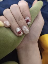 -美斯洛美甲美睫连锁店