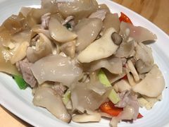 -十三式重庆江湖菜(金茂览秀城店)