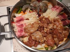 -黄记煌三汁焖锅(新佳丽江汉路店)