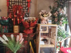 -愉肴麻辣香锅(中山路店)