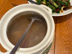 -黄泥岗·地道湖北菜(奥特莱斯店)