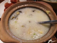 皮蛋瘦肉粥-老广酒楼(樱花店)