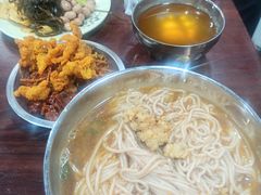 -老仓醋米线(万达店)