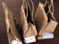 -星巴克臻选(南京金茂览秀城店)