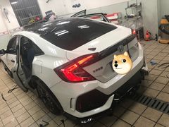 -车水马龙3M汽车贴膜冠军店隐形车衣改色膜(漕宝路中环店)