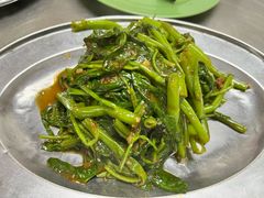 -黄亚华小食店(Jalan Alor)