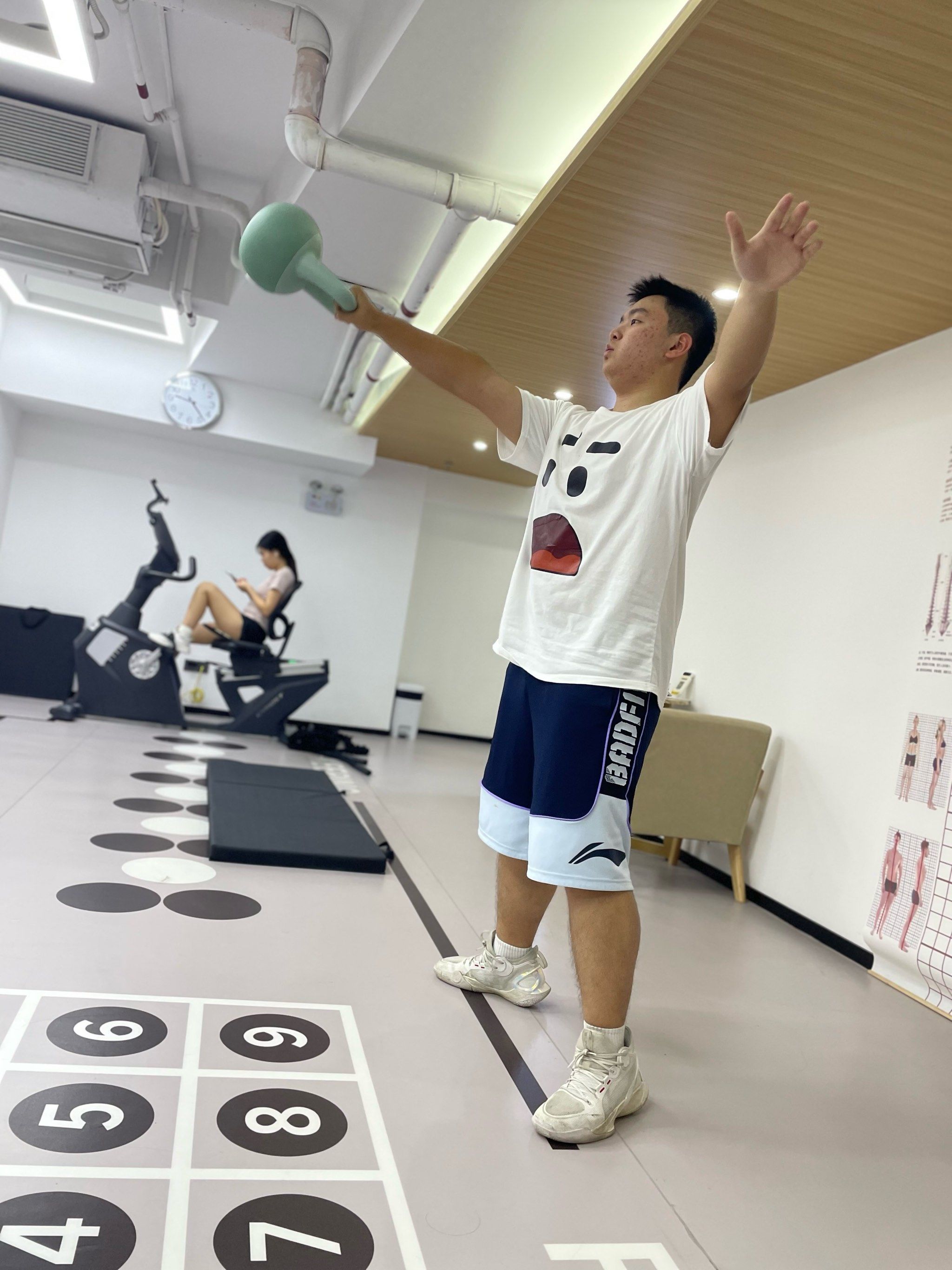 暑假青少年体适能训练,两周时间瘦了10斤