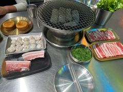 -灶边炉台·东北融合烤肉(南山店)