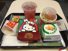 三文鱼、炸虾棒、鲜蔬-麦当劳(杨林得来速店)