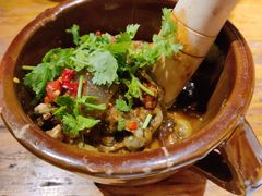 -老滇山寨•云南特色菜•地方菜•民族风情歌舞表演(金碧店)