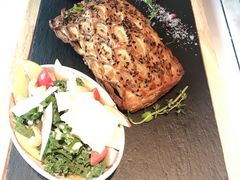 -Erman岩烧牛排(虹桥南丰城店)