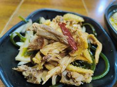椒麻鸡-陈老斯呼尔嗨吃烧烤(科巷店)