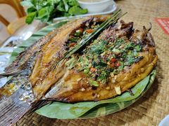 -沐毫傣泐云南菜孔雀宴•手抓饭傣味烧烤(曼听公园店)