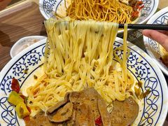 -李与白包子铺(桐梓林店)