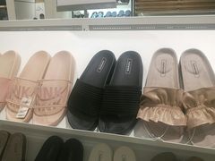 -hotwind热风(国际商场店)