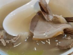-小椒羊.羊肉粉 龙虾 羊肉串(新地旗舰店)