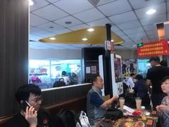 -麦当劳(湖光北街店)