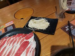 -呷哺呷哺(普陀乐购真北店)