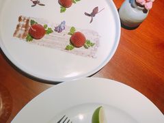-鹿萤季·营地小馆(皇后公园店)