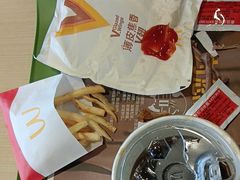 -麦当劳(军博店)