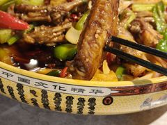 -休记光头香辣蟹干锅店(衣冠庙店)