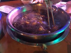 -刘胖娃鱼庄·特色肥肠鱼(杨家坪店)