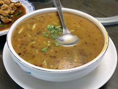 -巩本明鱼屋子