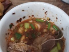 -钰洁腊排骨火锅