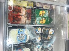 -华联商厦(火车站店)