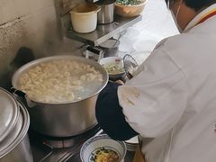 -胖子馄饨坊(天目大厦东南)