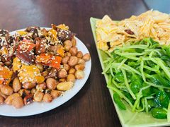 -金卯白肉罩火烧