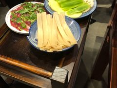 -受气牛肉·耙牛肉火锅(水晶郦城店)