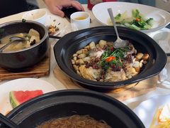 -沪华海鲜大酒楼(南汇店)