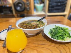 -蜗牛的家旅行主题云南菜餐厅.小酒馆(护国寺店)