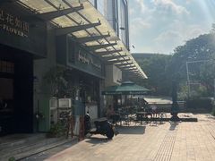 -Be Lived Cafe比例咖啡(摩天轮店)