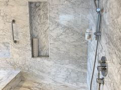 -上海虹桥西郊假日酒店