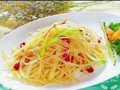 酸辣土豆丝-湘约东方(民星路店)