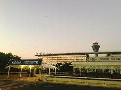 -广州白云机场雅高铂尔曼大酒店