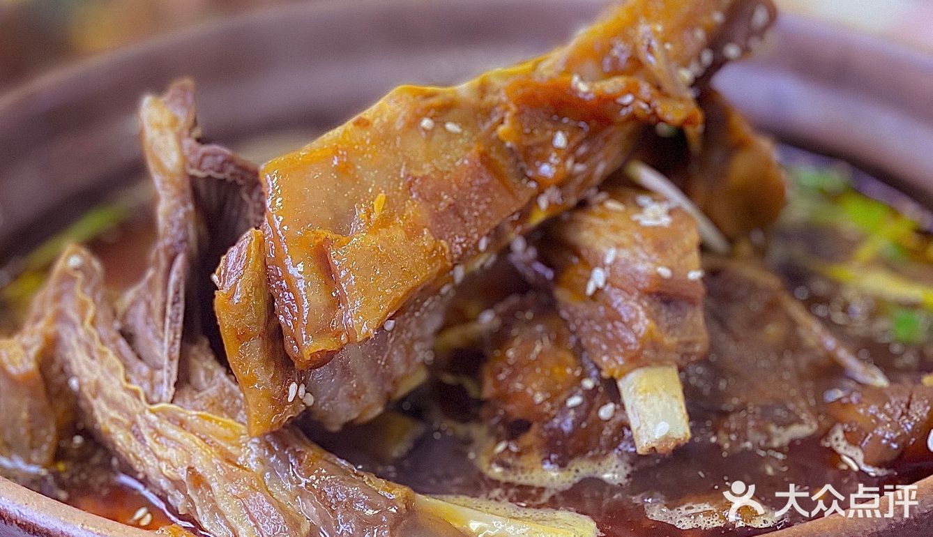 💫秋冬吃上一锅牛羊煲，滋补又暖身，绝了