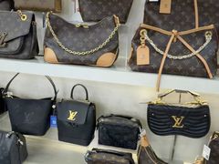-六六奢品·vintage中古·回收二手奢侈品包包手表首饰(环球港店)