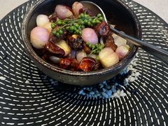 川椒雪花牛肉-香山湖渔家大院