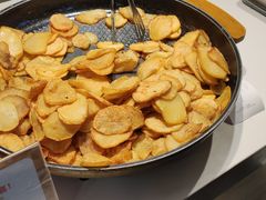 -澳门街美食城(世界城光谷步行街店)