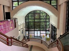 -香港大学