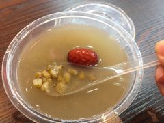 绿豆汤-爆炸头阿姨小四川正宗川味小吃(无任何分店)