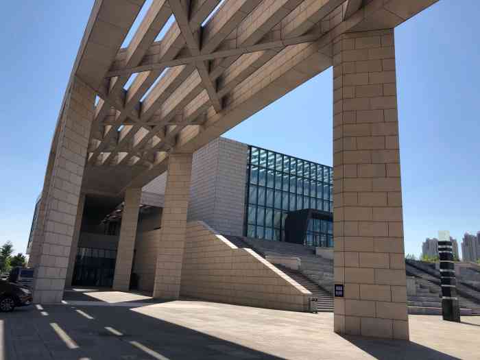 葫芦岛市博物馆-"葫芦岛内部一共有三层博物馆陈列的东西都是.