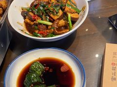-富正毅三下锅·湘西韵味(天门山索道店)