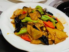 -玺炖·中国铁锅炖(南京东路店)