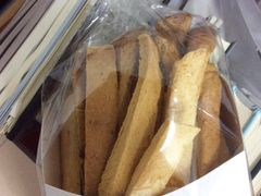 -罗森尼娜(德思勤店)