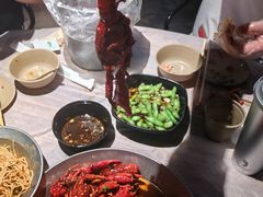 -巴厘龙虾·榜首油焖大虾(音乐学院·沿江酒馆店)