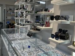 -潘多拉眼镜·蔡司依视路明月(潘家园店)